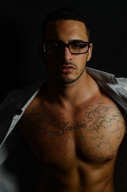 bxsexylatino:  Saury the sexiest man in NYC!!!