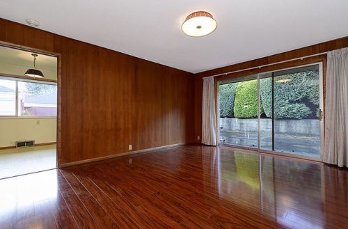 $895,000/5 br/2550 sq ftSeattle, WAbuilt in 1960