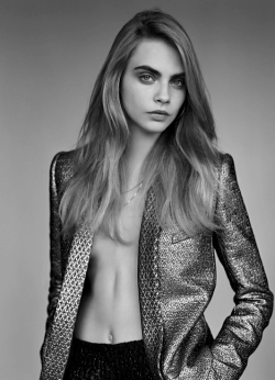 cuckoo-for-coco-chanel:  Cara 