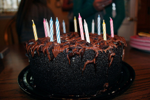 food-everybody-loves:   Click here to see more 