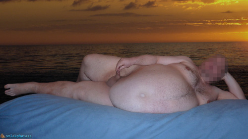 smldkphatass:  Fat Dude with a Small Pecker. »» smldkphatass »»  Home | Archive | About | Follow 