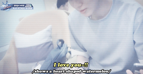 demfluffycheeks:  (❤u❤) 