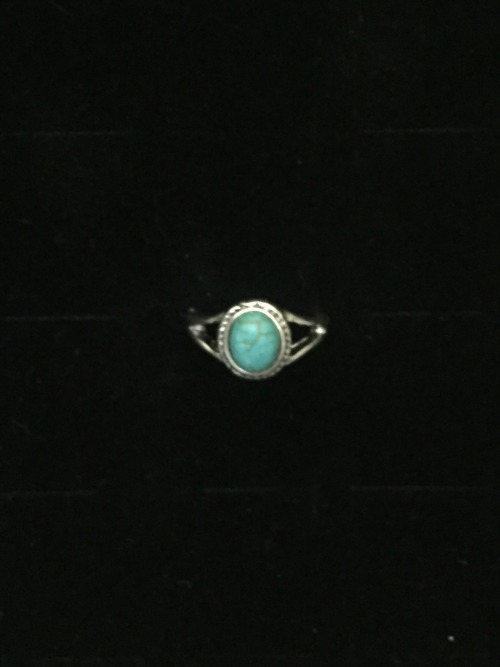 ameliastardust:  Hi!! So I just added a lot of stuff to my store that you can find here: arrow quartz necklace | round quartz necklace | amethyst ring | moon midi ring | turquoise ring | dreamcatcher necklace | round sunglasses Also, you can use the