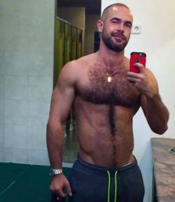 Follow my two hairy men blogs:http://sambrcln.tumblr.comhttp://hairysex.tumblr.com