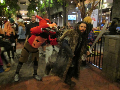 sashaforthewin:  Thorin’s adventures at Katsucon 2015! Descriptions in the captions.