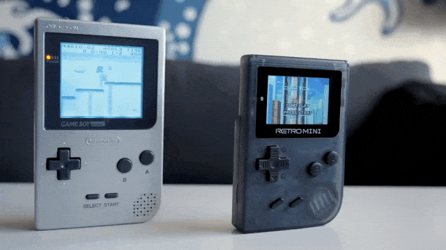 throwbackblr:The Retromini (Retro mini) is a handheld console which can play GB, GBC, GBA and NES Ga