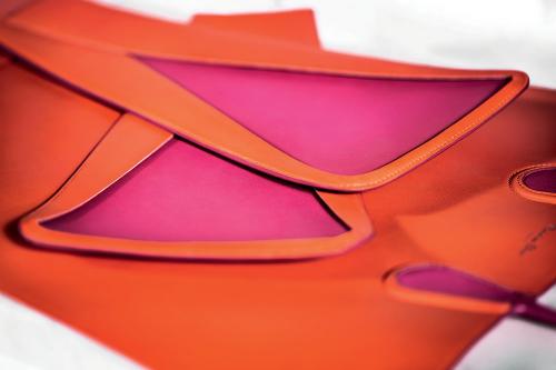 bergdorfgoodman:  Making of the Dior Addict handbag The new Christian Dior handbag boutique at Bergdorf Goodman is now open on the main floor. 
