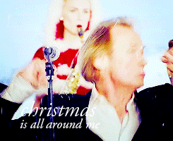 inkydrop:  I feel it in my fingers,I feel it in my toes.Christmas is all around meand