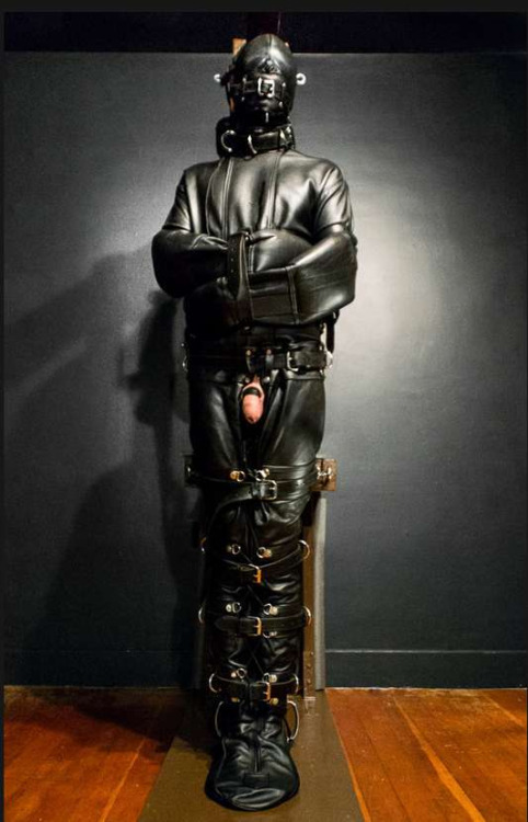 hardcorebdsmgay:  Hot Gay #BDSM Videos: http://ift.tt/1TWimw5 