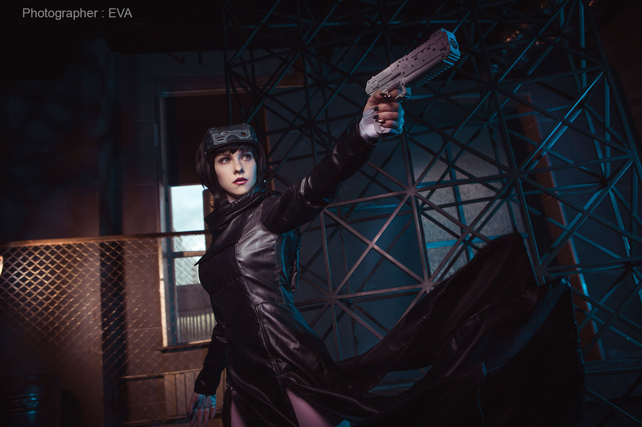 cosplay-galaxy:Motoko Kusanagi by Felidae