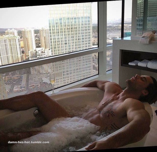 damn, he's hot!