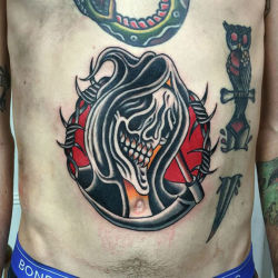 thievinggenius:  Tattoo done by Luke Jinks.https://www.instagram.com/lukejinks/?hl=en