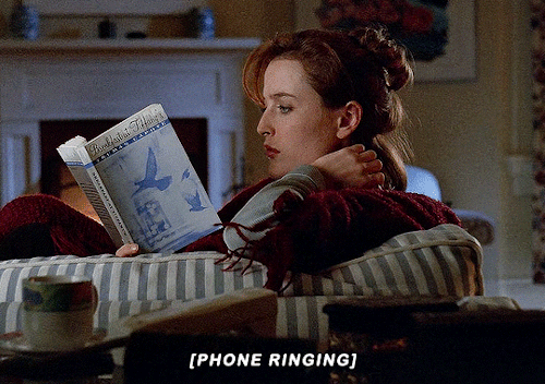 GILLIAN ANDERSON as DANA SCULLY The X Files, ‘War Of The Coprophages’
