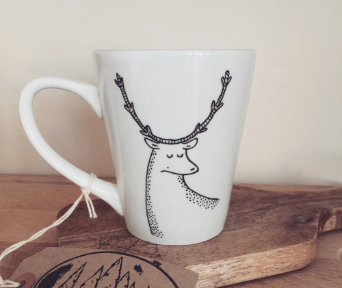 sosuperawesome:  Hand illustrated plates and mugs by WooodlandFactory on Etsy• So Super Awesome is also on Facebook, Twitter and Pinterest •    