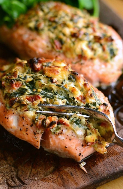 foodffs:
“ Creamy Spinach and Sun Dried Tomato Stuffed Salmon Really nice recipes. Every hour.
Show me what you cooked!
”