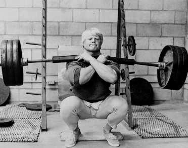 sassyfitqueen:  trainandgain:  SQUATS SQUATS SQUATSSQUATSSQUATSSQUATSSQUATS SQUATS SQUATS