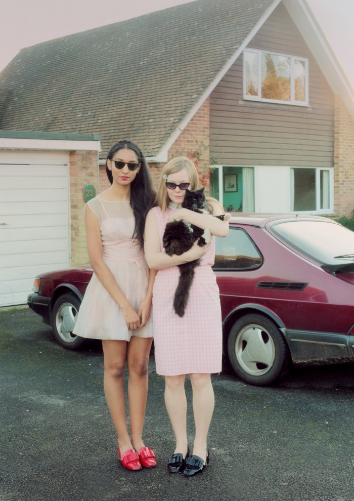 oh-girl-among-the-roses:  &ldquo;Best Friends Forever&rdquo;: Photographed