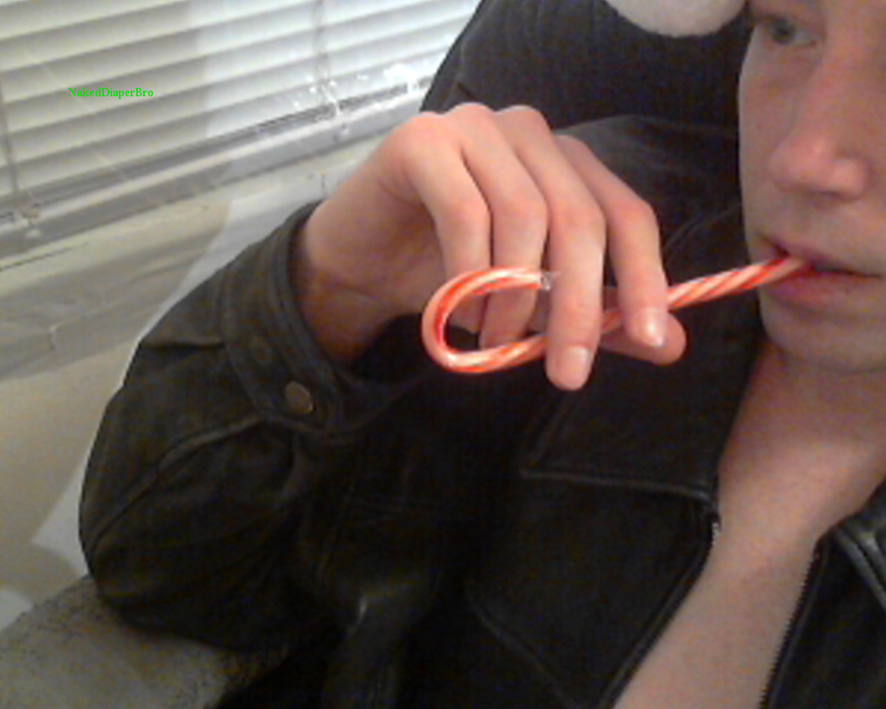 nakeddiaperbro:Taken for the one abdl friend I’ve made on here. I wish we could