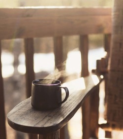 immortal-autumn:  coffee time | via Tumblr on We Heart It. 