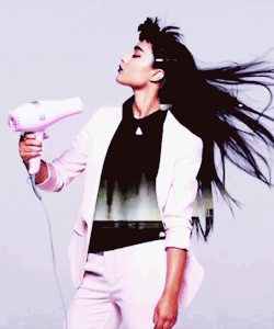 Vanity Ϟ Haus