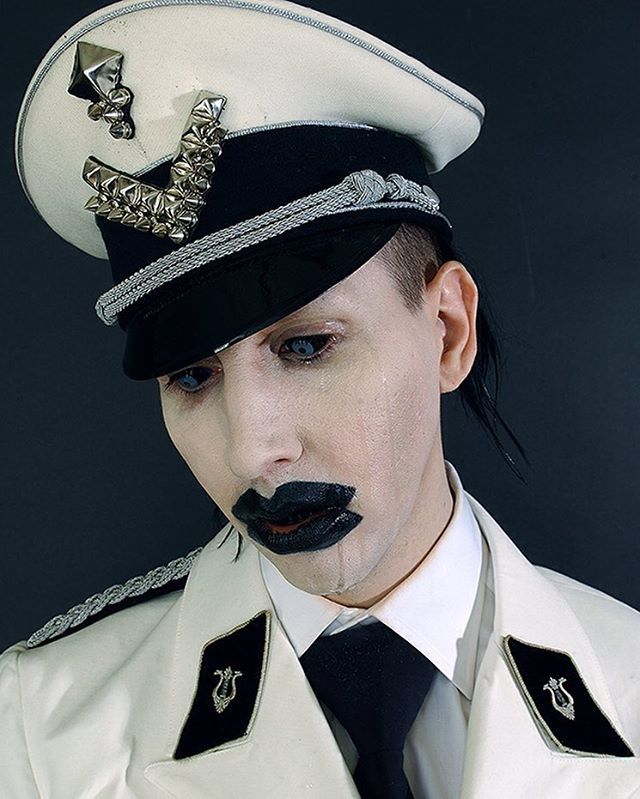 “The Golden Age, Weeping Officer” (Marilyn Manson)
photograph, 2003. #marilynmanson #thegoldenage #gottfriedhelnwein #helnwein #photography #officer