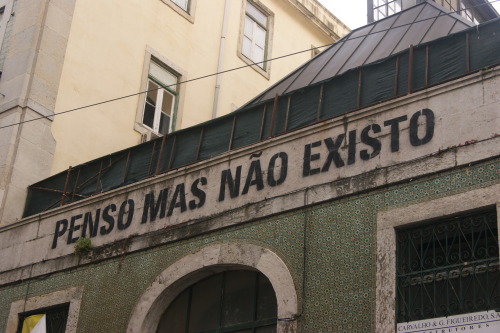 olheosmuros:  Lisboa  porn pictures
