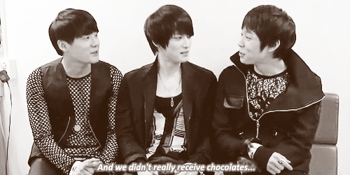 Lmfao poor junsu as always XD