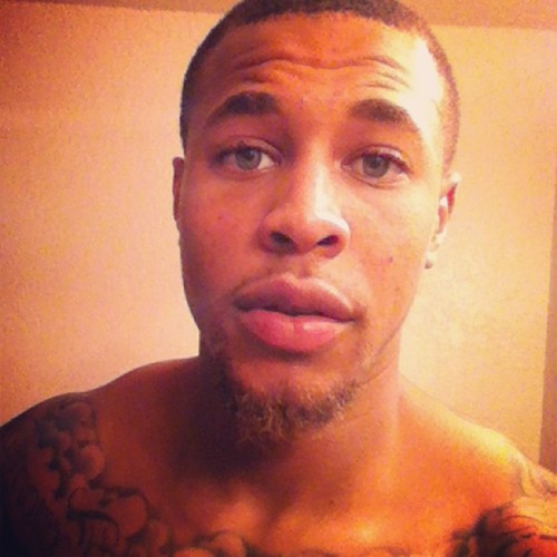 adirtylilsecret:  suckmydickyoubitch: DeVane   I heard his dick is small….I need to see for myself before I pass unfair judgement 😒