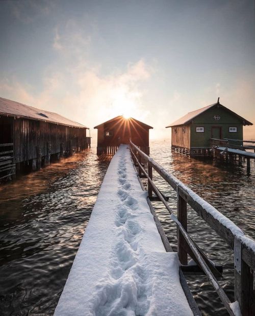 Ein herrlicher Wintermorgen am Ammersee © @muxpix (Werbung ➡️ Markierung)#bayernliebe #lake #goodmo