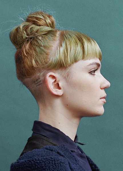 slkzm:  Grimes for ‘SUP Magazine