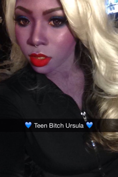 cosmic-noir:  Poor unfortunate souls… 💅🏾🐙