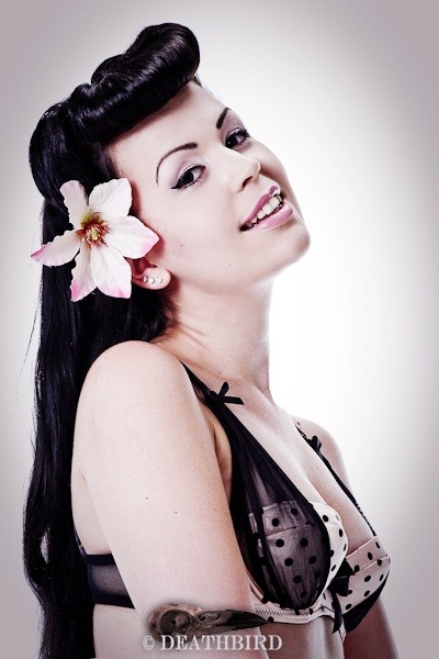 alternative-pinup:  Alternative Pin Up http://alternative-pinup.tumblr.com/