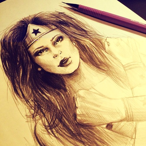 lohrien:  Illustrations by Nanda Correa  flickr l tumblr l society6