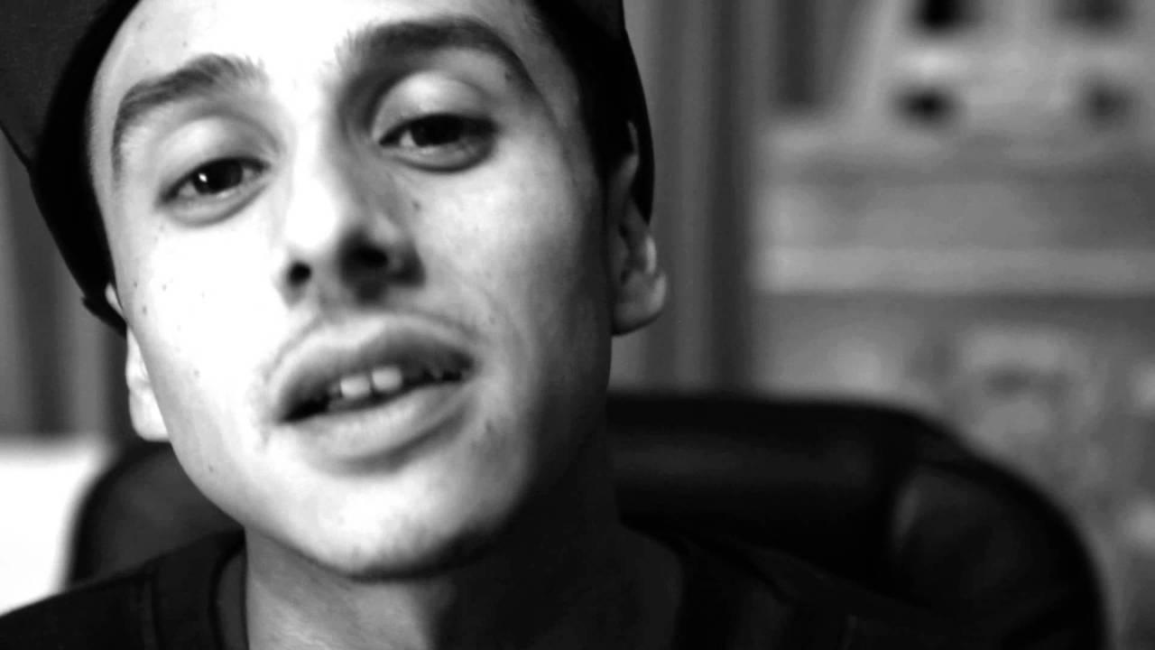 zona-hiphop:    Aprendí de mis errores mira mi alma lleva cicatrices…