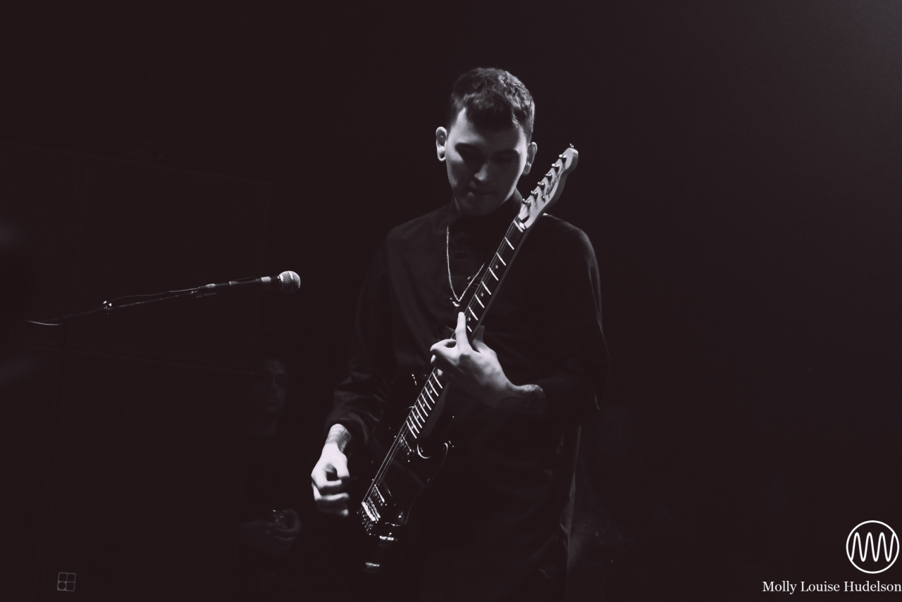circlesandsoundwaves:    Photos of PVRIS, 12/27/15 at The Palladium in Worcester,