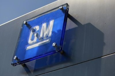 In GM bankruptcy, an ex-con and hedge funds find common ground
Roger Dean Gillispie, a former General Motors security guard, spent 20 years in an Ohio prison for rape until a federal court ordered him released in 2011. Now he wants to sue GM for...