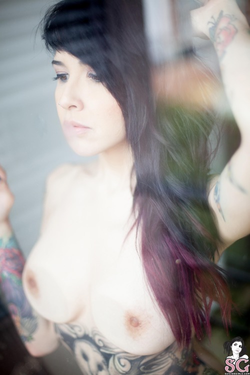 SUICIDE GIRLS FAN