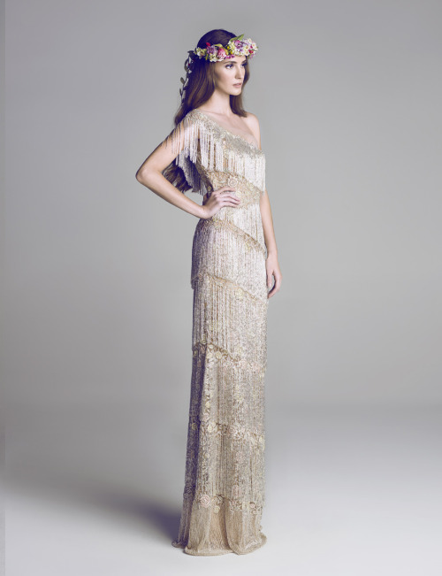 royal-roaster: Hamda Al Fahim dresses