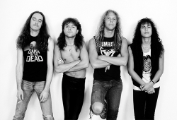 rock-n-roll-is-religion:Metallica 1986, by