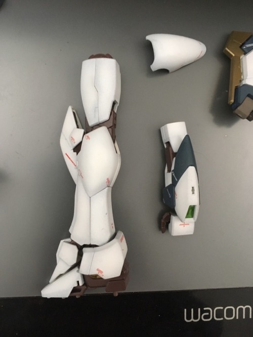 Continuing With Wing Gundam. I Think I Found A Nice White I Want. Basically Did Pre Shading With Tamiya