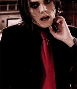 mcrwasdeadandgone:  can you hear me? are you near me?can we pretend to leave and