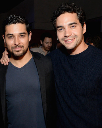 fycharliesangels:  Wilmer Valderrama and Ramon Rodriguez