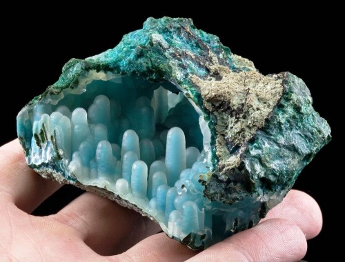 dmt:  Chrysocolla