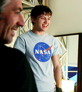 parkerpete: Tom Holland behind the scenes of Spider-Man: Homecoming Bonus: 
