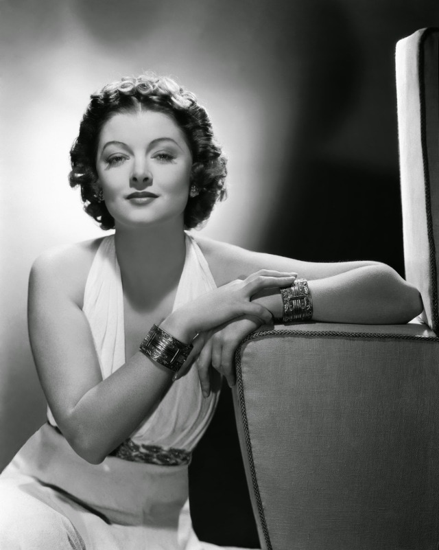 Remembering Myrna Loy 🌹🕊 on her Birthday 🎂