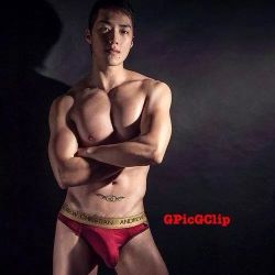 yumyumasianhunks:  yum yum Asian hunks. check out my blog 