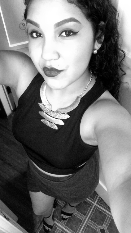 When ya outfit is on point, you gatta get that right angle lol