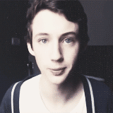 davidsbrewer:  Troye Sivan + winking 