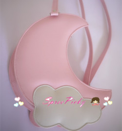 pastel-cutie:  Cute Lolita Moon Bag [♥]