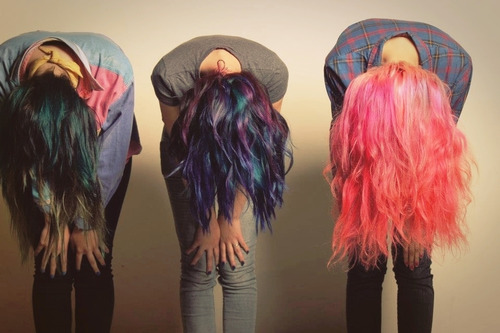 ai-ixch:  Hair Color Crazy | via Tumblr en We Heart It.